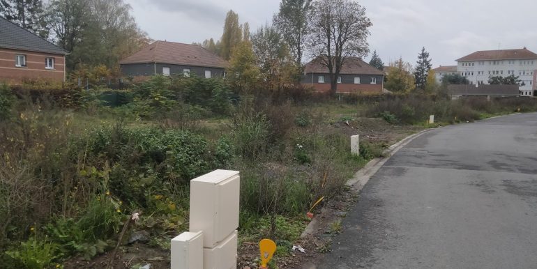 terrain Lambres Lez Douai